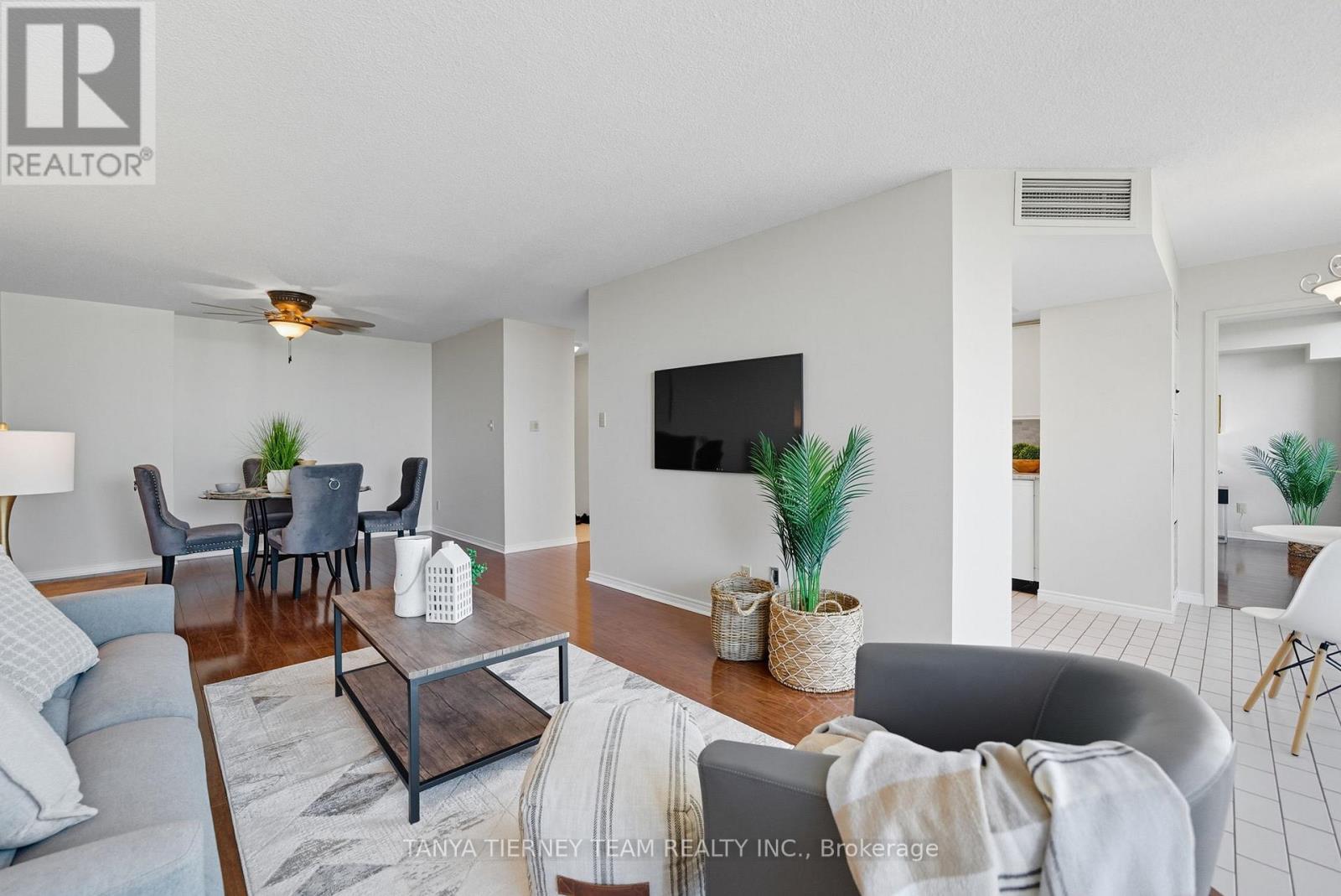 805 - 360 Watson Street, Whitby, Ontario  L1N 9G2 - Photo 16 - E12566228