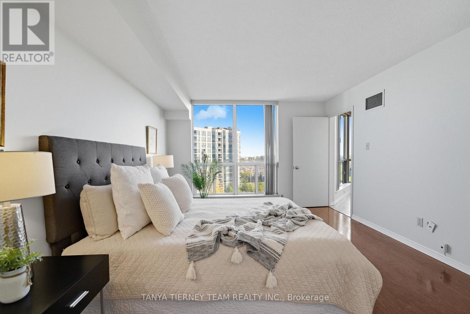 805 - 360 Watson Street, Whitby, Ontario  L1N 9G2 - Photo 24 - E12566228