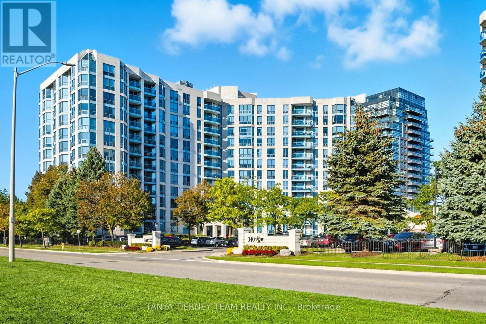 805 - 360 Watson Street, Whitby, Ontario  L1N 9G2 - Photo 4 - E12566228