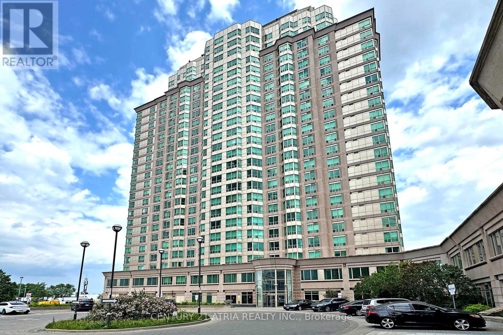 #2002 - 11 Lee Centre Drive, Toronto, Ontario  M1H 3J5 - Photo 2 - E12566232