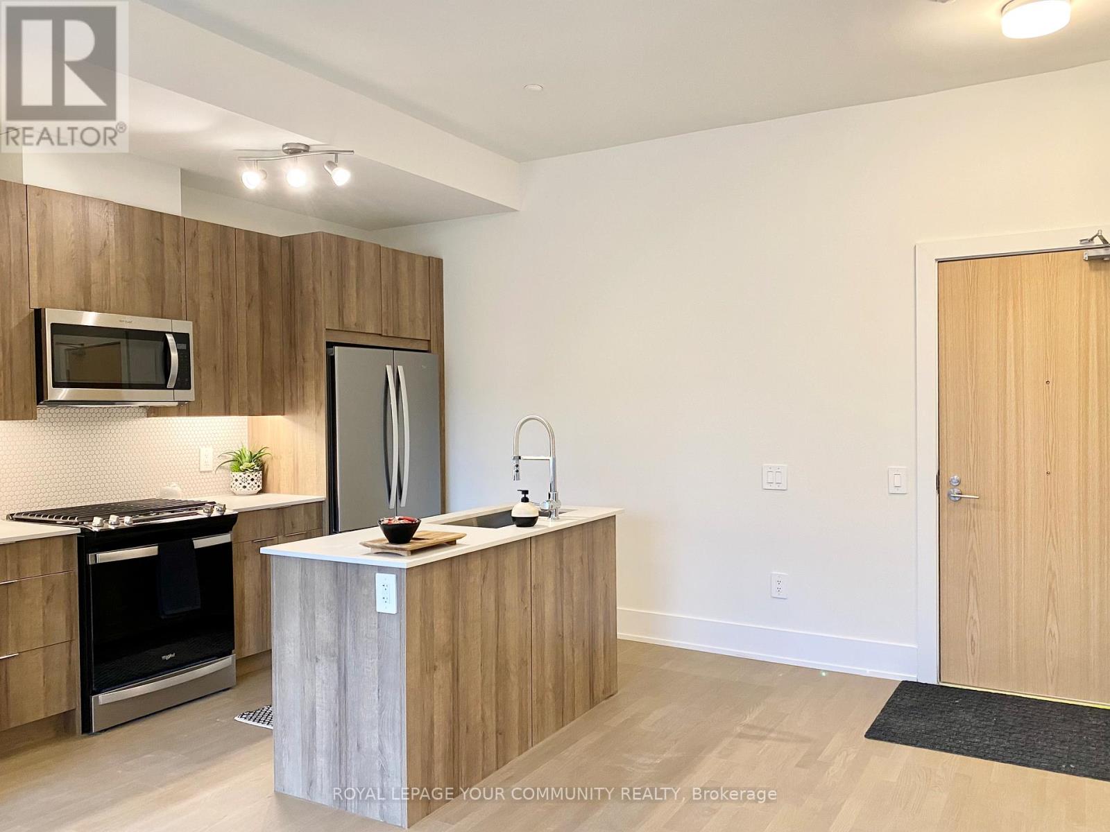 308 - 495 Logan Avenue, Toronto, Ontario  M4K 0A5 - Photo 3 - E12566236