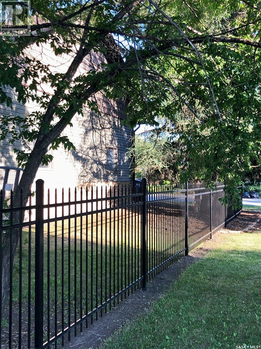 717 3rd Avenue W, Meadow Lake, Saskatchewan  S9X 1A5 - Photo 30 - SK024501