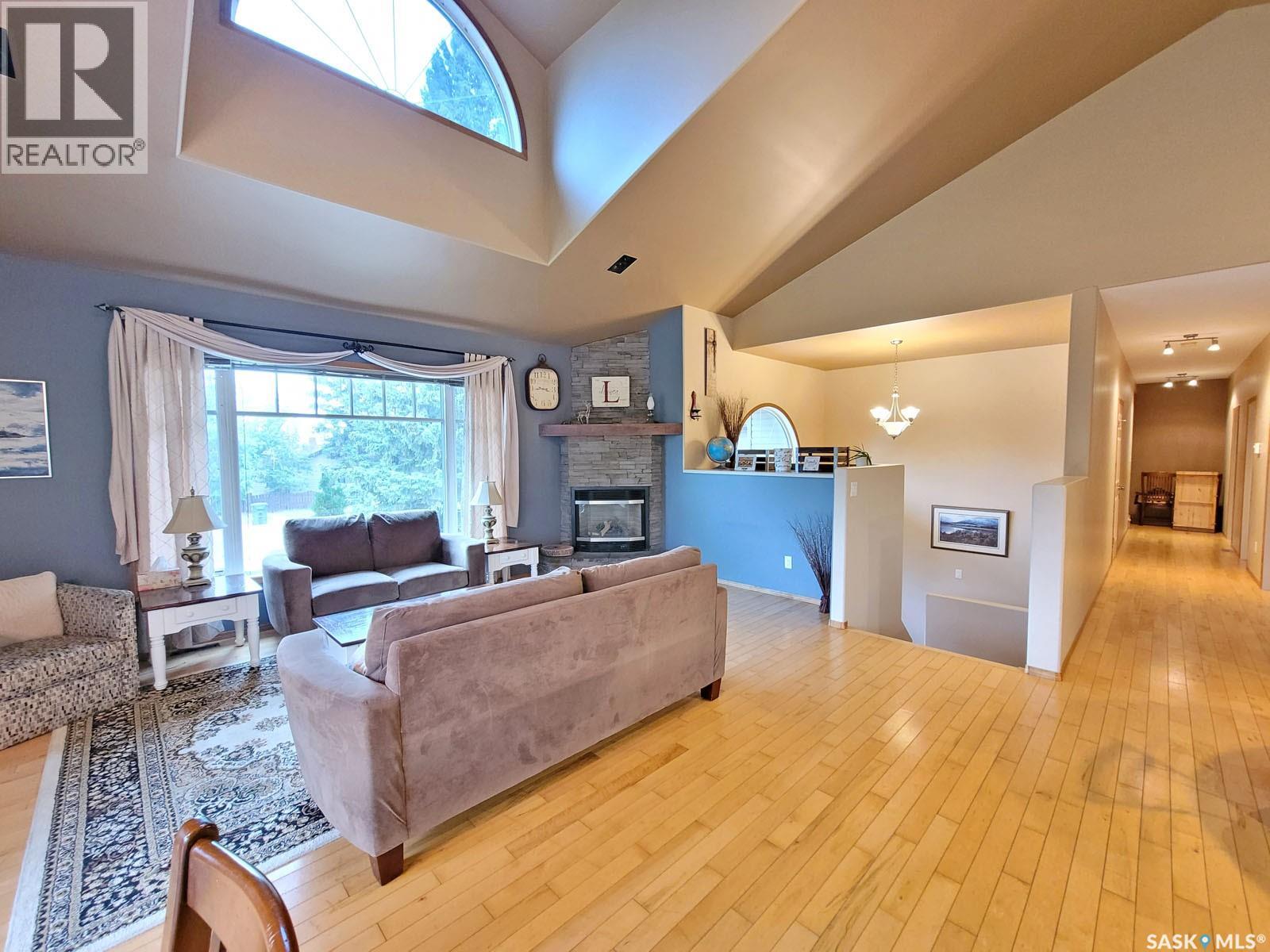 717 3rd Avenue W, Meadow Lake, Saskatchewan  S9X 1A5 - Photo 4 - SK024501