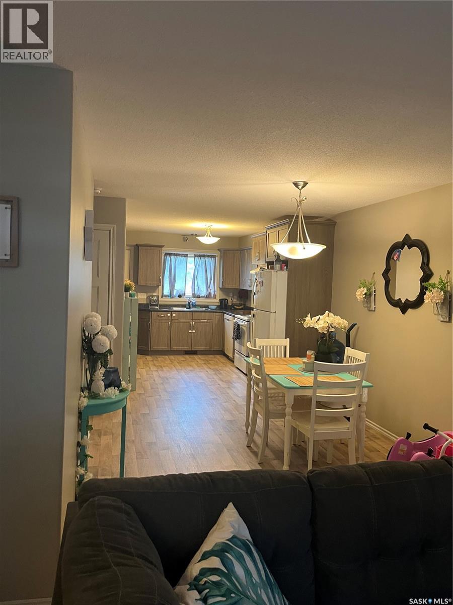 10 71 Cameron Way, Yorkton, Saskatchewan  S3N 2X3 - Photo 5 - SK024446
