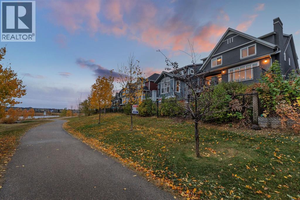 50 Masters Avenue Se, Calgary, Alberta  T3M 2B1 - Photo 3 - A2266034