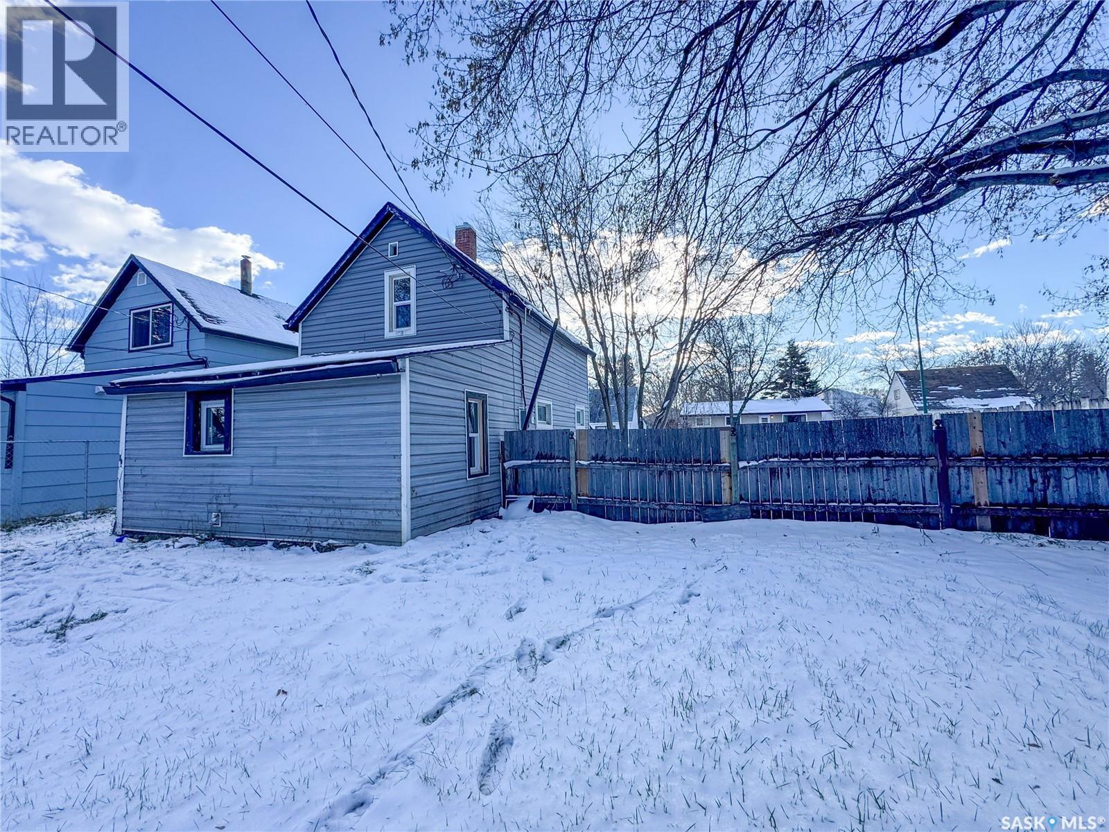 586 5th Street E, Prince Albert, Saskatchewan  S6V 0M1 - Photo 17 - SK024356