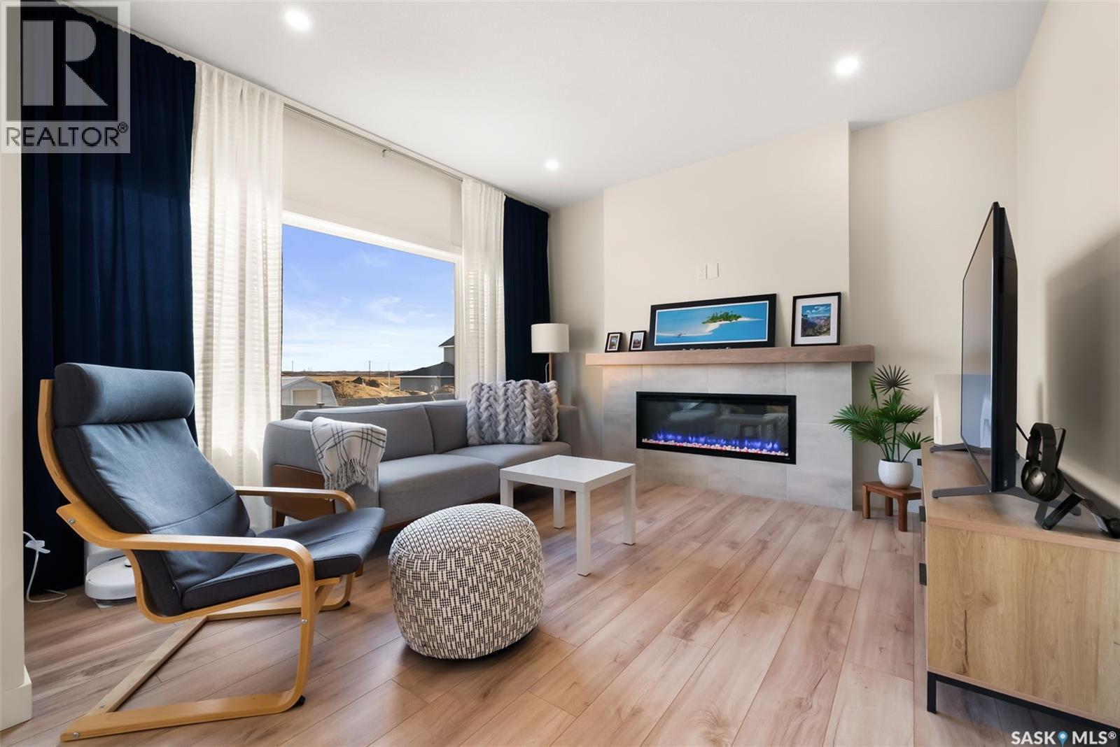 40 Mackenzie Crescent, Pilot Butte, Saskatchewan  S0G 3Z0 - Photo 5 - SK024311