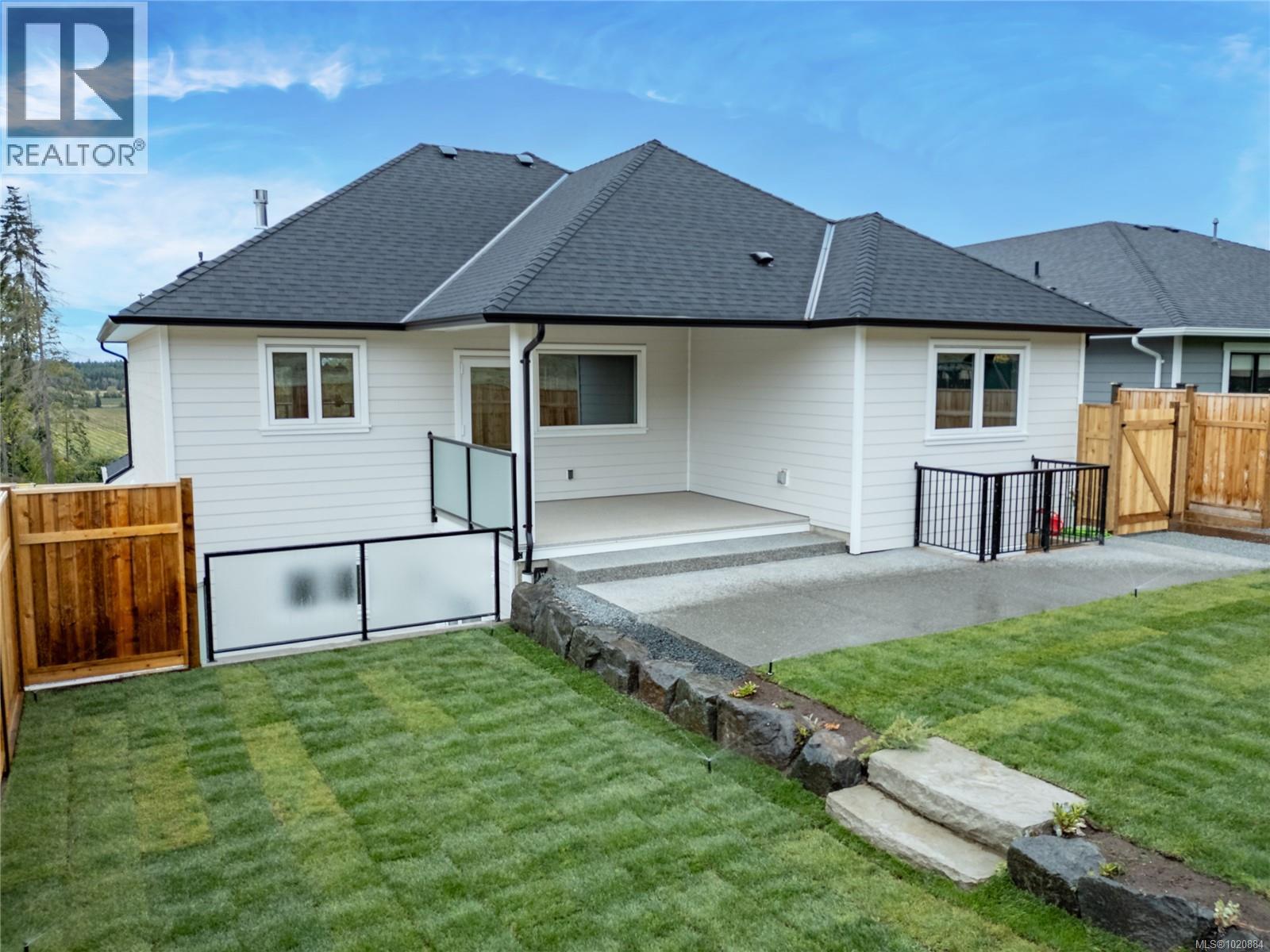 1783 Crown Isle Blvd, Courtenay, British Columbia  V9N 9X5 - Photo 4 - 1020884