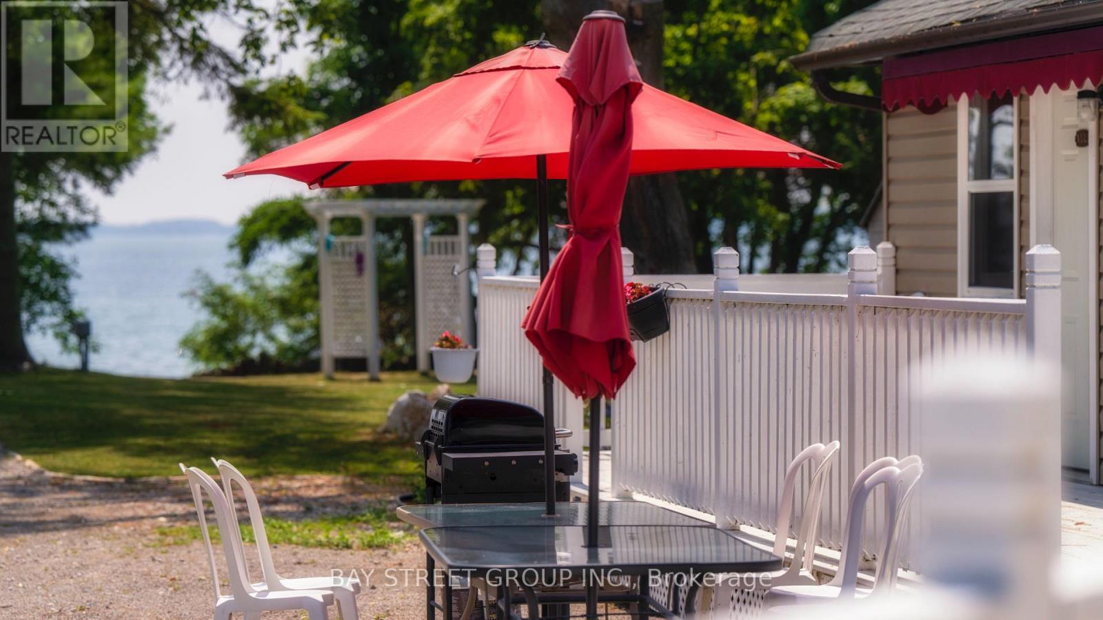 1000 Goffatt Island, Ramara, Ontario  L3V 6H7 - Photo 17 - S12562972