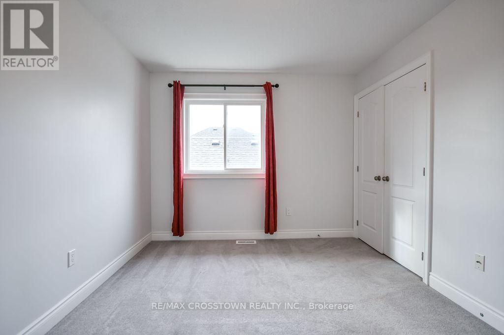 45 Imperial Crown Lane, Barrie (Innis-Shore), Ontario  L4N 5X1 - Photo 31 - S12560508