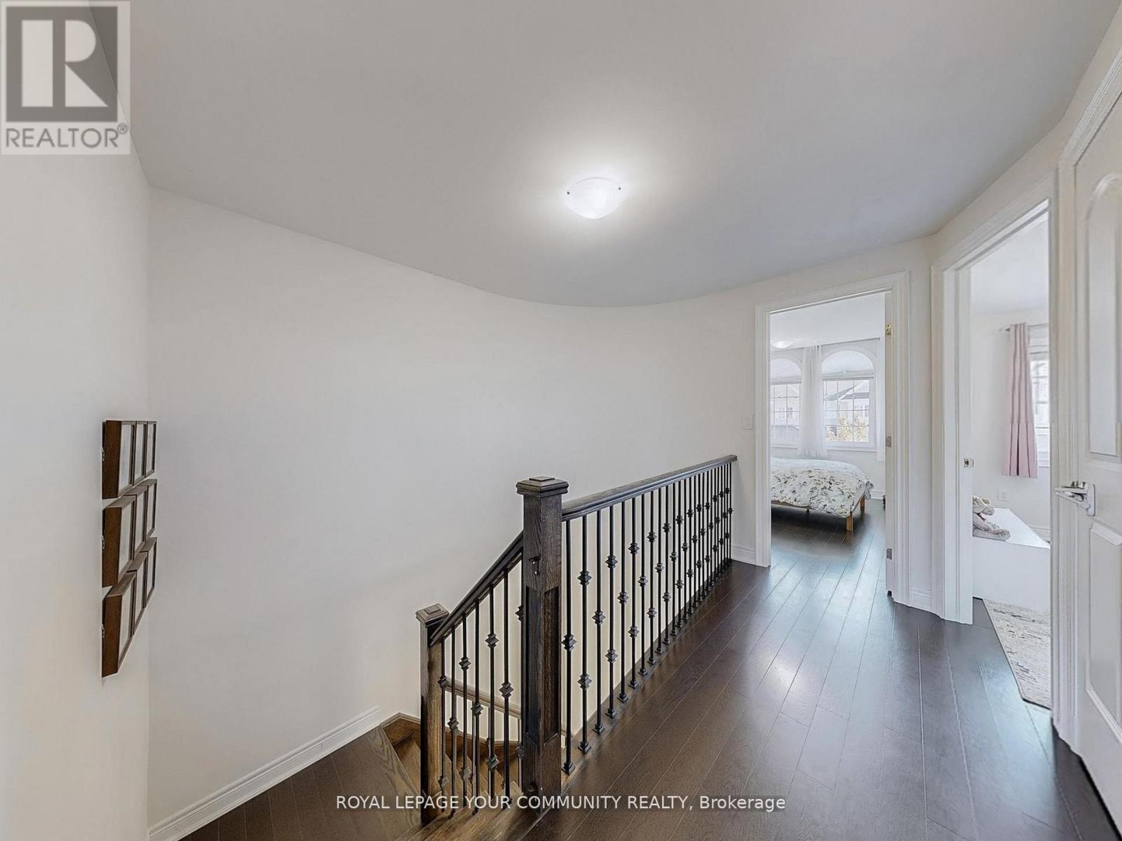 66 Drizzel Crescent, Richmond Hill, Ontario  L4E 1G8 - Photo 17 - N12566068