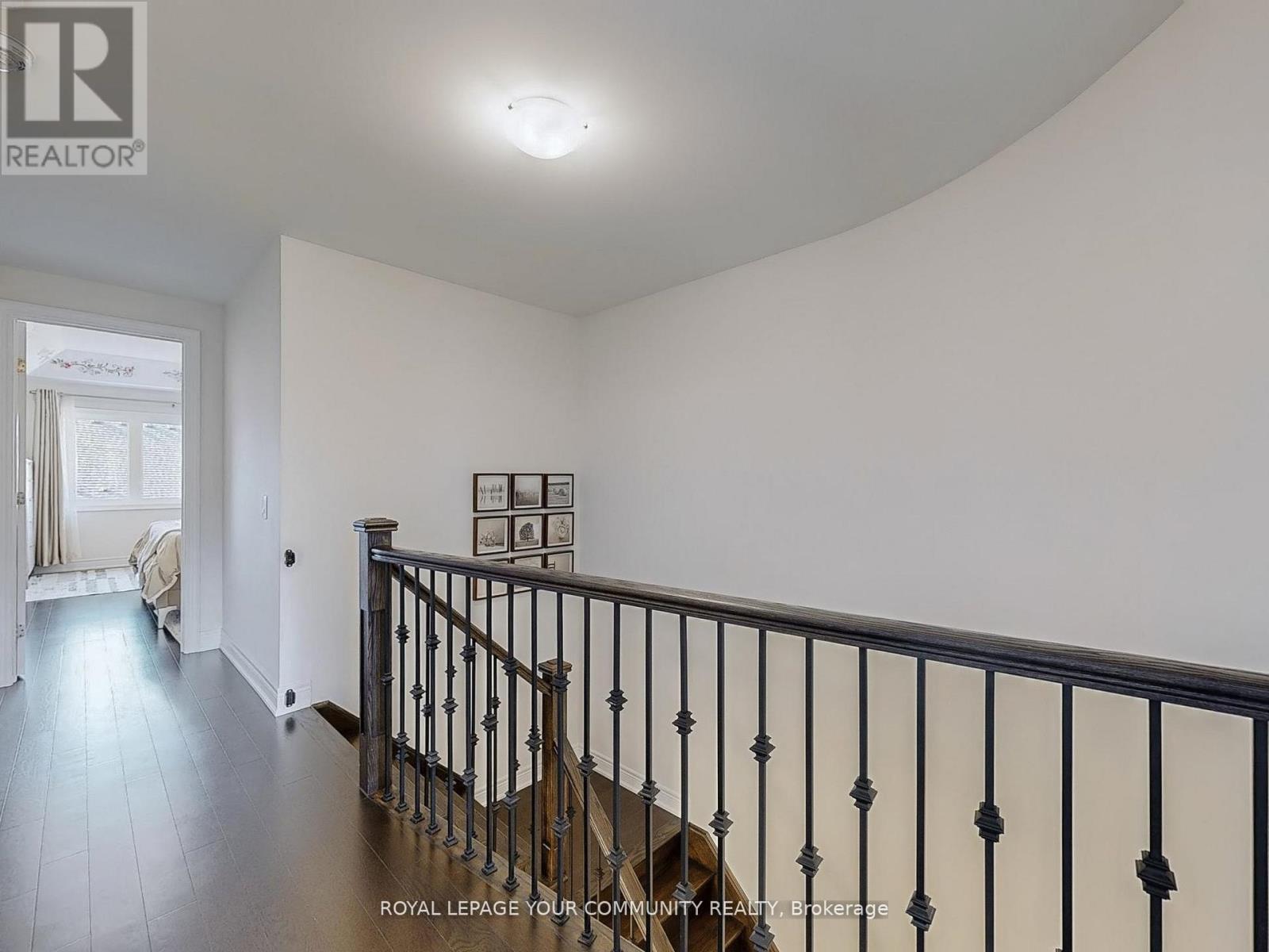 66 Drizzel Crescent, Richmond Hill, Ontario  L4E 1G8 - Photo 18 - N12566068