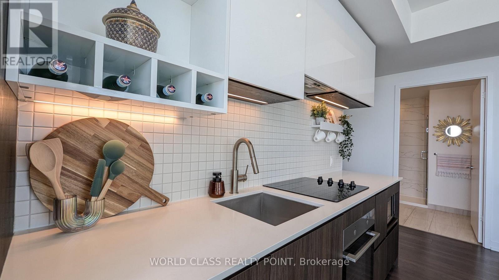 5202 - 5 Buttermill Avenue, Vaughan, Ontario  L4K 0J5 - Photo 11 - N12566156