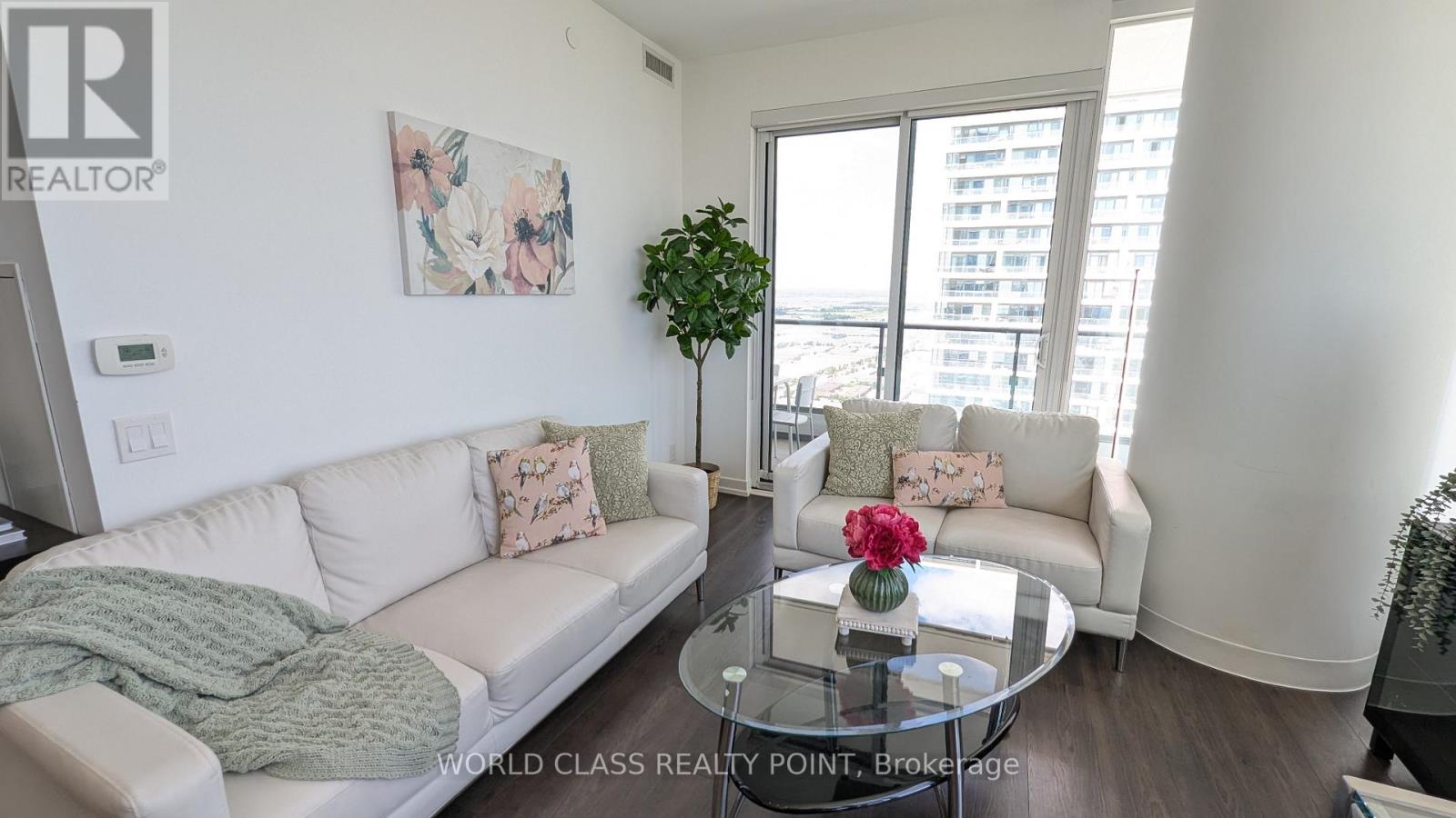 5202 - 5 Buttermill Avenue, Vaughan, Ontario  L4K 0J5 - Photo 13 - N12566156