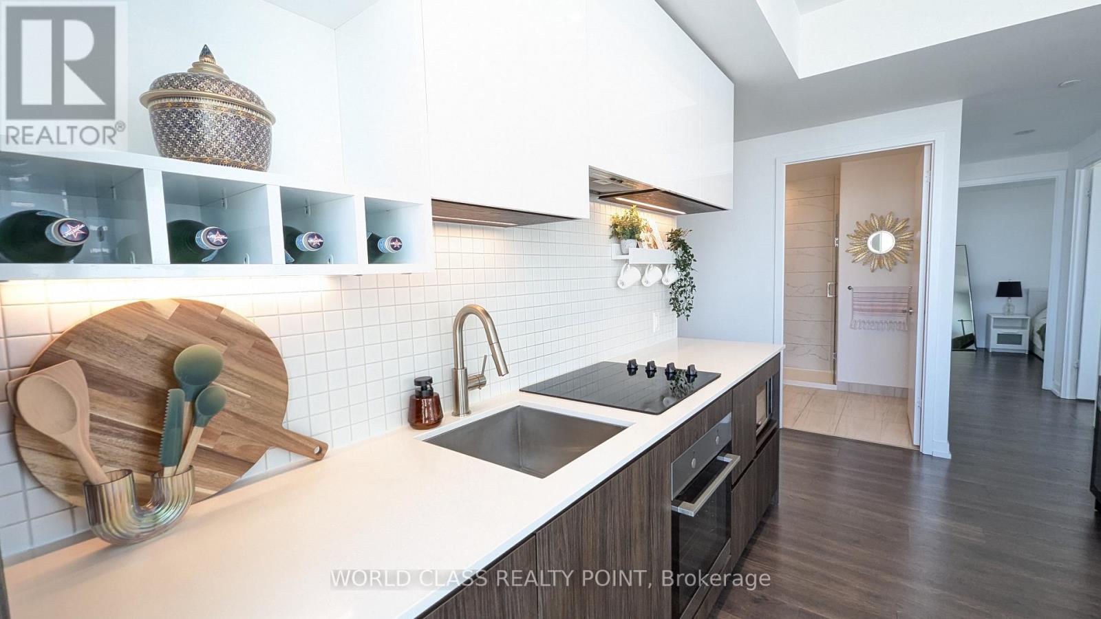 5202 - 5 Buttermill Avenue, Vaughan, Ontario  L4K 0J5 - Photo 8 - N12566156