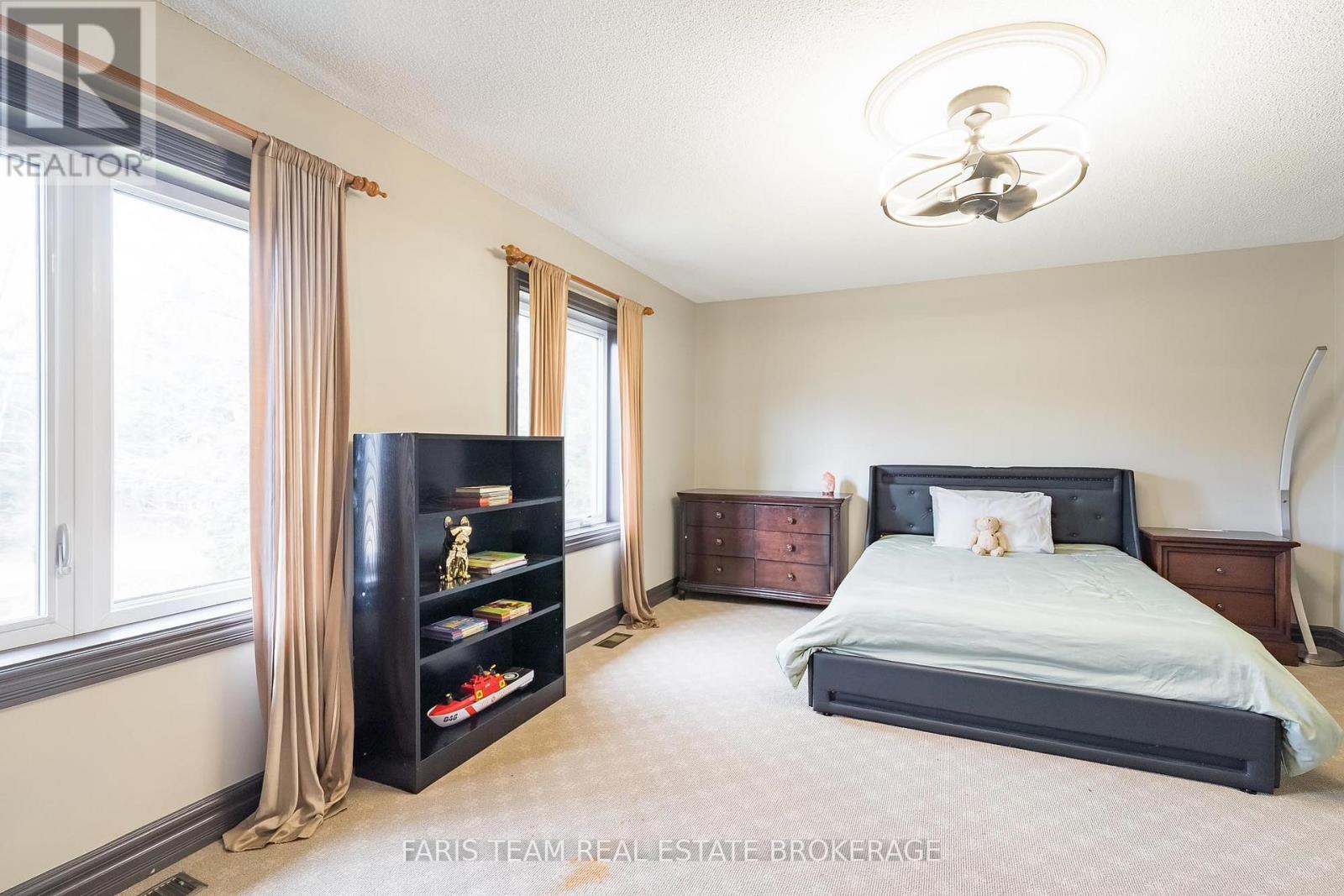 1762 Wilkinson Street, Innisfil, Ontario  L9S 1X3 - Photo 27 - N12566174