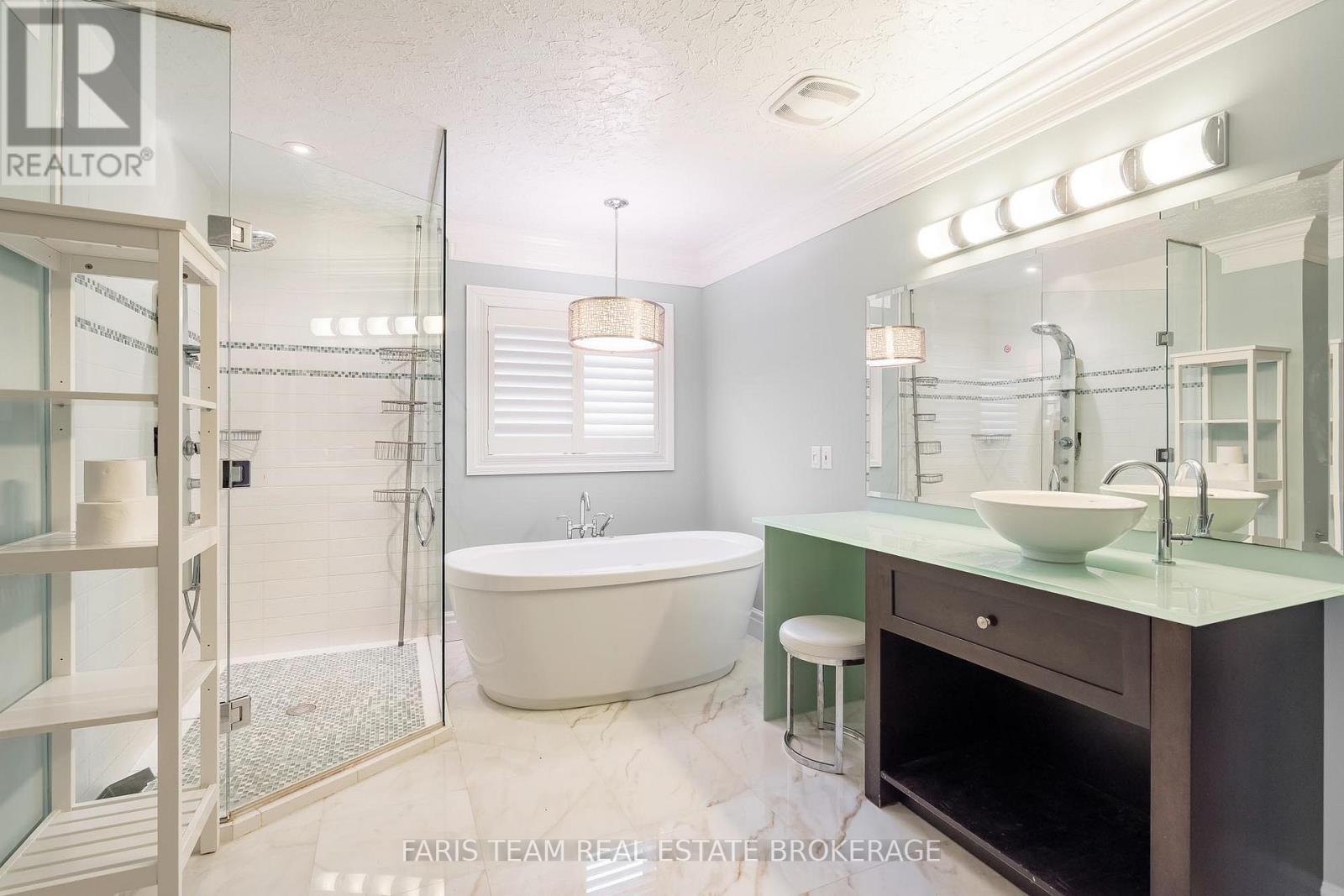 1762 Wilkinson Street, Innisfil, Ontario  L9S 1X3 - Photo 29 - N12566174