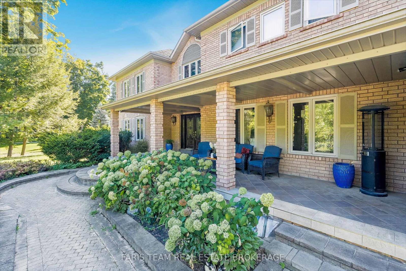 1762 Wilkinson Street, Innisfil, Ontario  L9S 1X3 - Photo 3 - N12566174