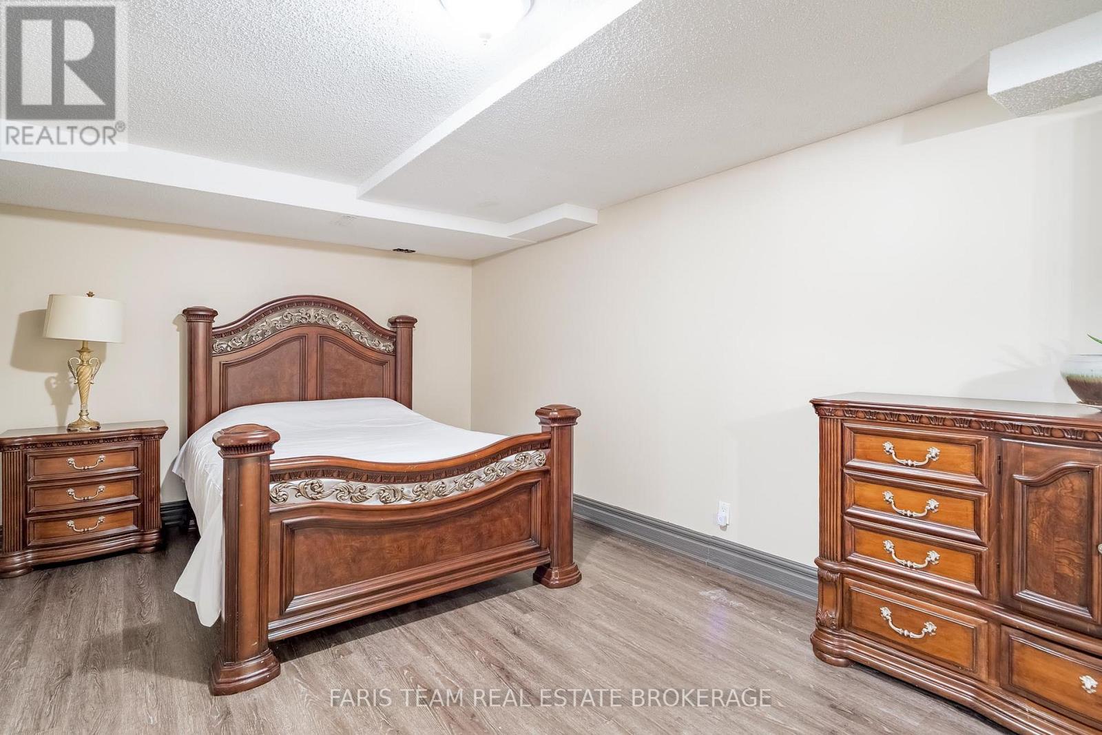 1762 Wilkinson Street, Innisfil, Ontario  L9S 1X3 - Photo 30 - N12566174