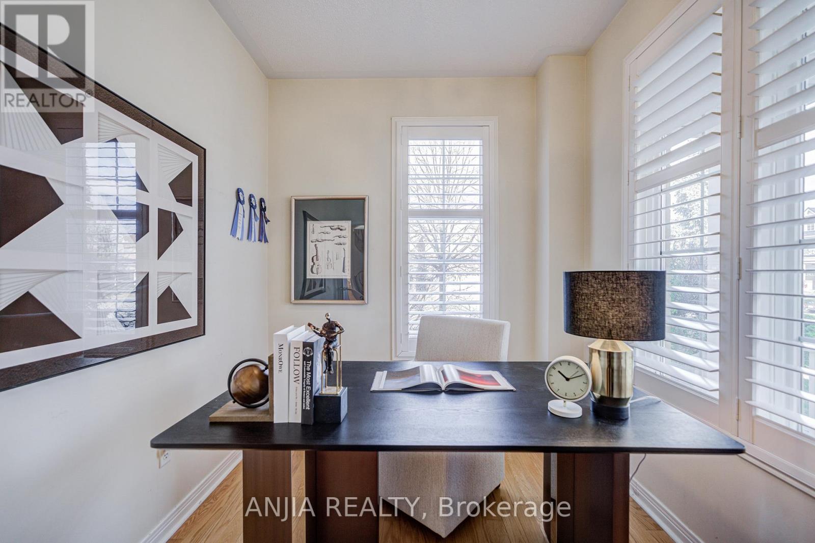 27 Larcastle Avenue, Markham, Ontario  L6C 0A9 - Photo 24 - N12566226