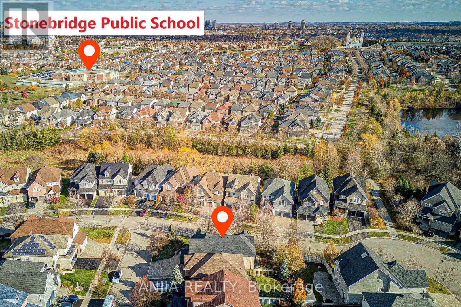 27 Larcastle Avenue, Markham, Ontario  L6C 0A9 - Photo 49 - N12566226