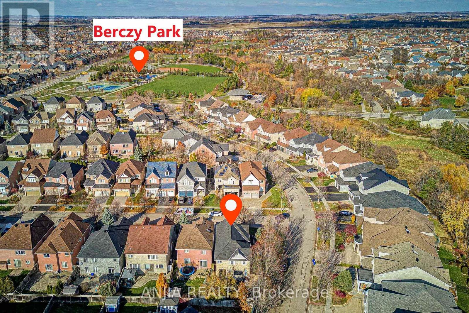 27 Larcastle Avenue, Markham, Ontario  L6C 0A9 - Photo 50 - N12566226