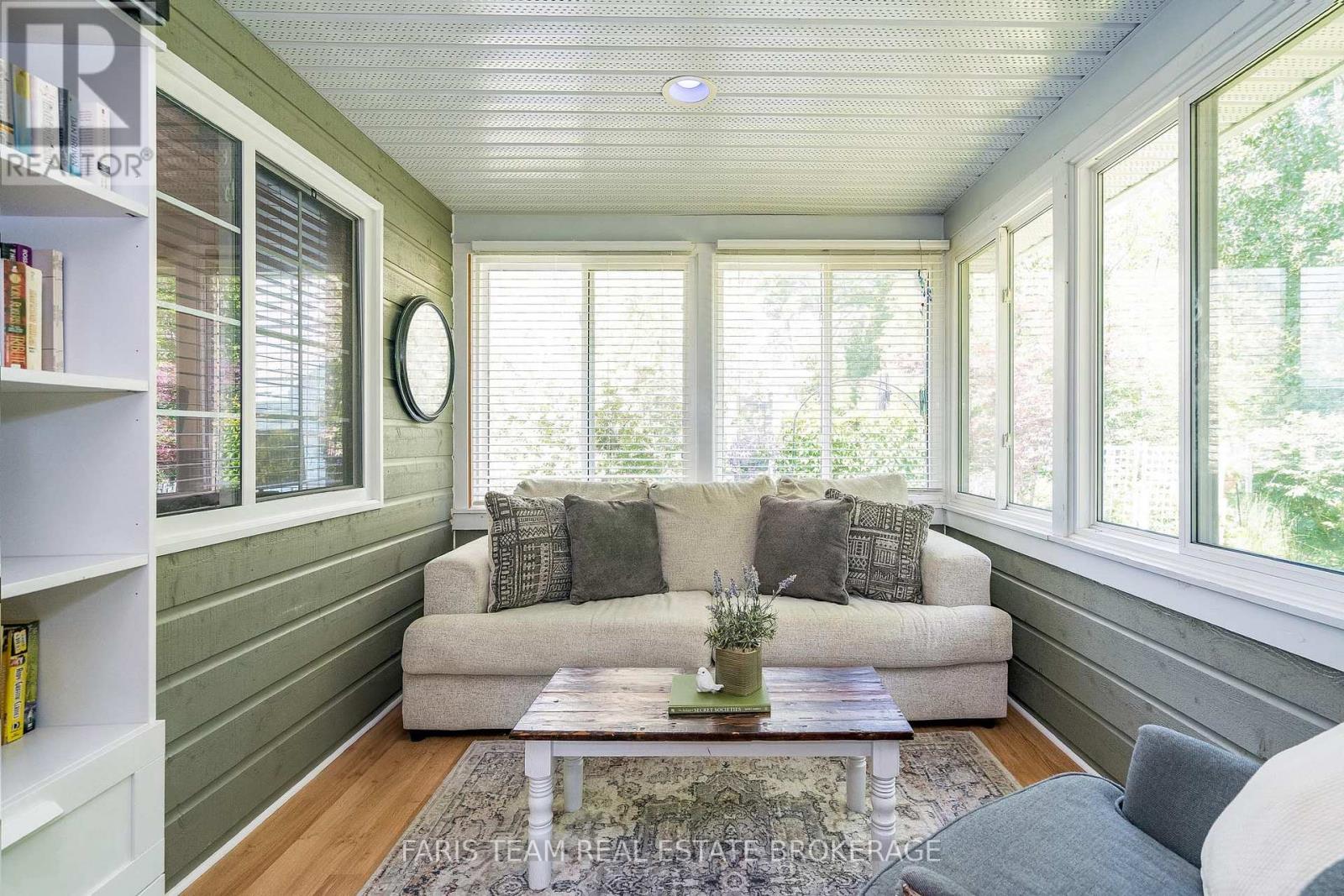 65 Madawaska Trail, Wasaga Beach, Ontario  L9Z 1X7 - Photo 13 - S12566238