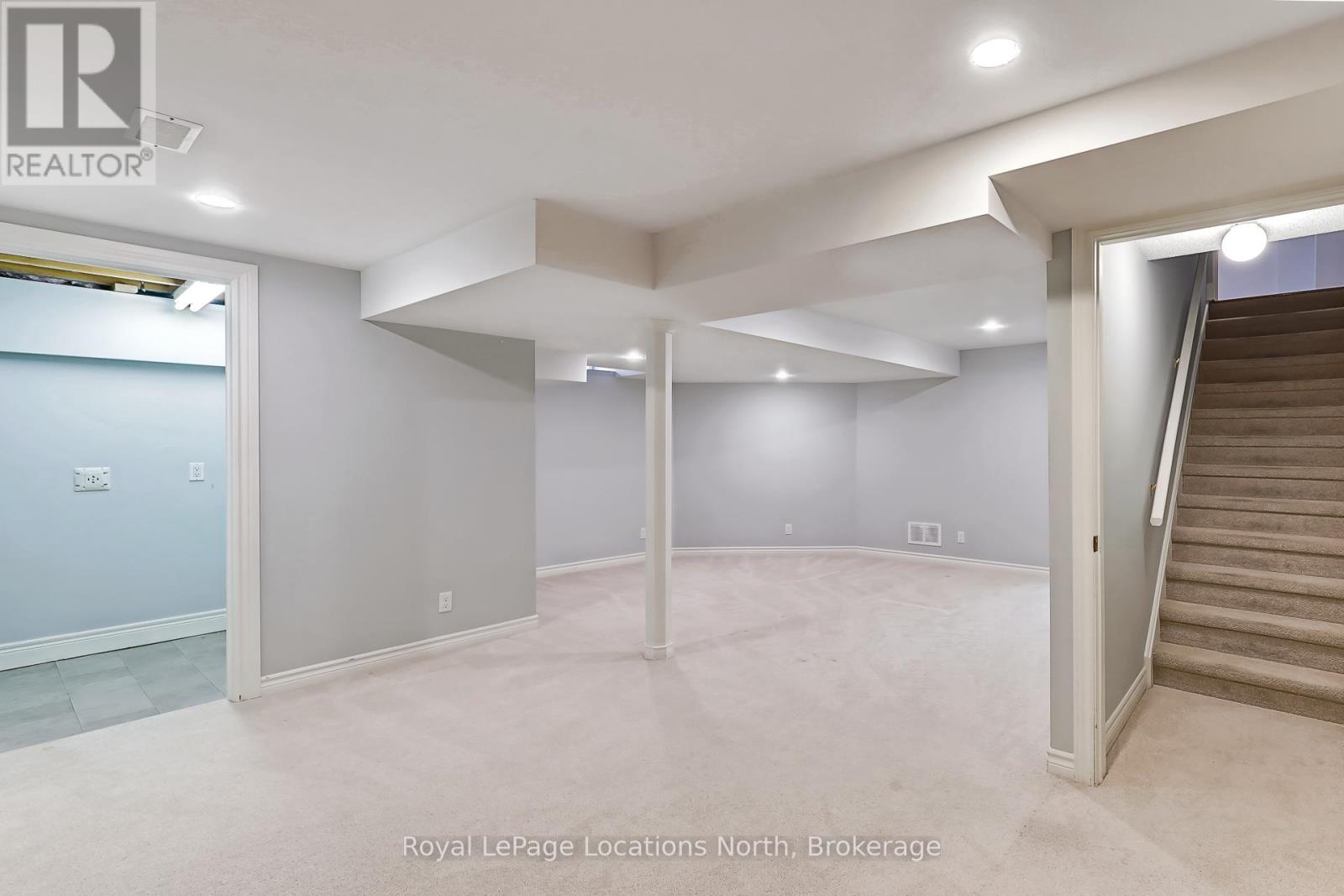 11 Callary Crescent, Collingwood, Ontario L9Y 4X9 - Photo 34 - S12566368