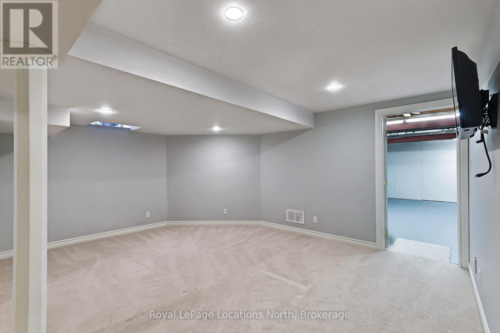 11 Callary Crescent, Collingwood, Ontario L9Y 4X9 - Photo 35 - S12566368