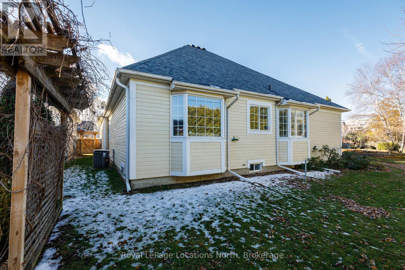11 Callary Crescent, Collingwood, Ontario L9Y 4X9 - Photo 41 - S12566368
