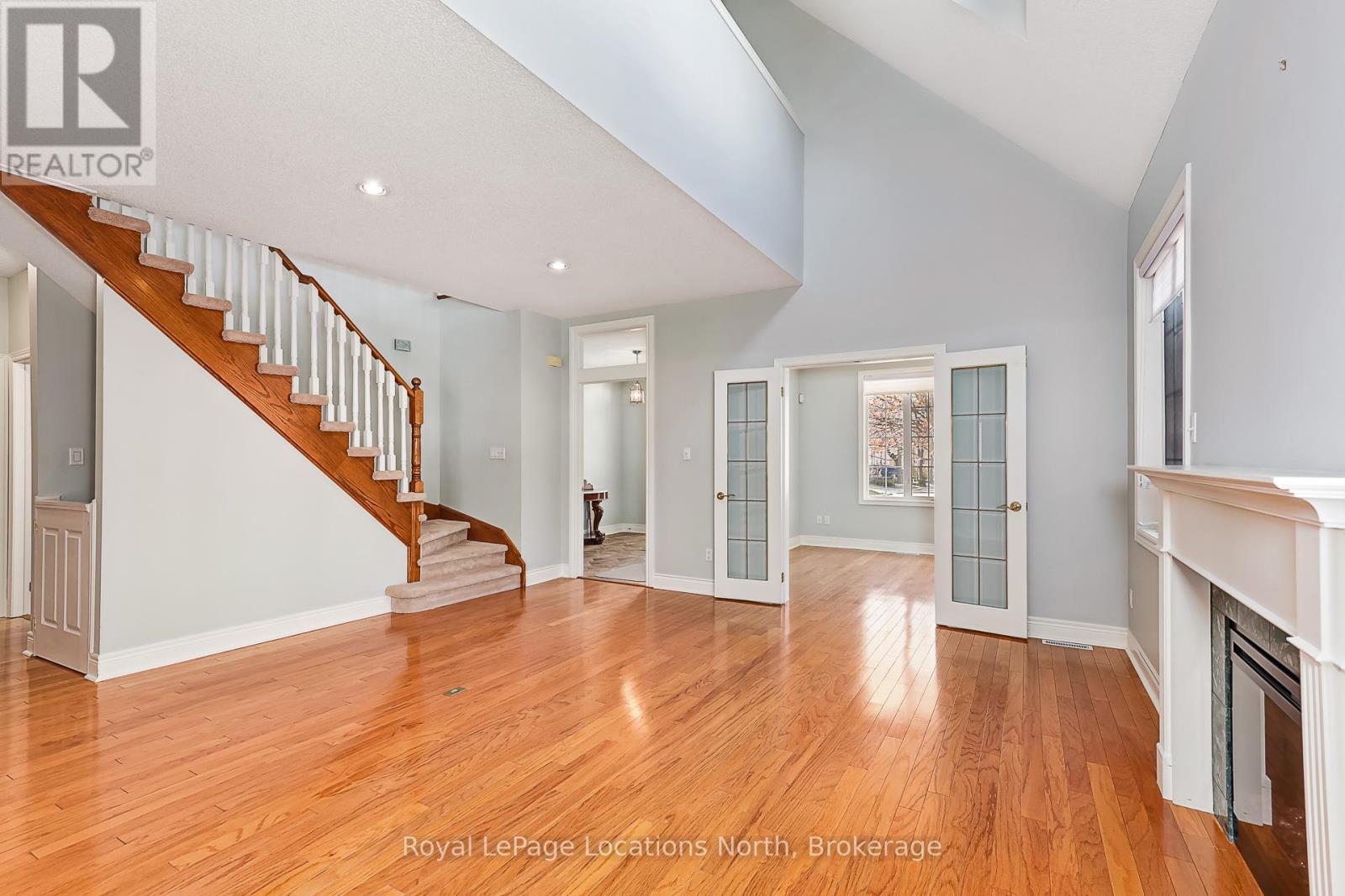 11 Callary Crescent, Collingwood, Ontario L9Y 4X9 - Photo 7 - S12566368