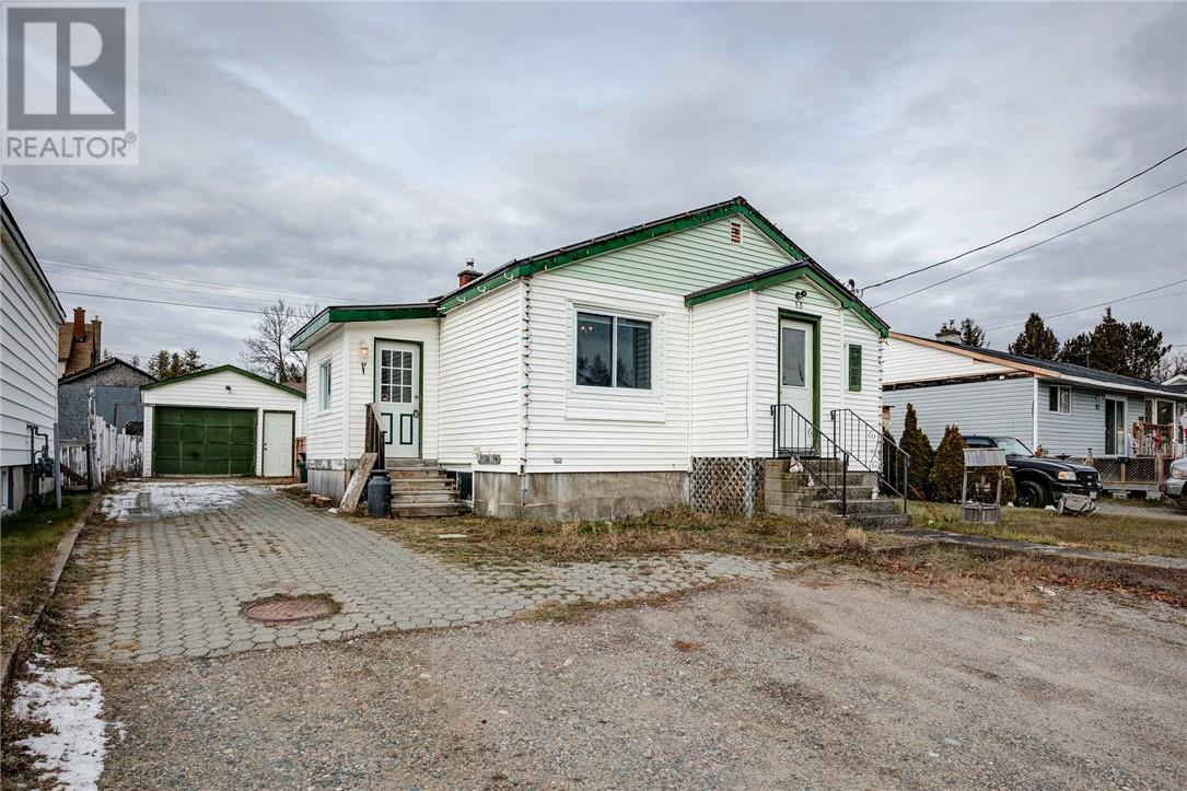 85 Elm Crescent, Levack, Ontario  P0M 2C0 - Photo 2 - 2125737