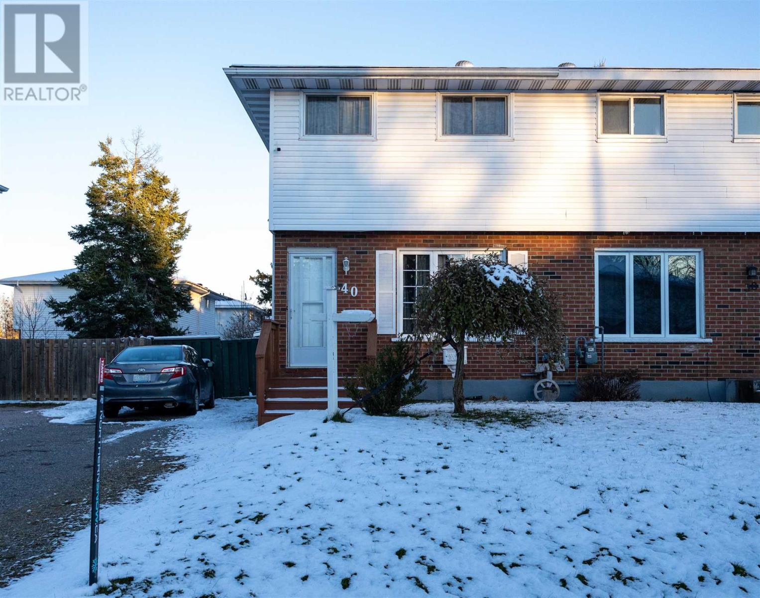 40 Panoramic Dr, Sault Ste. Marie, Ontario  P6B 5T3 - Photo 1 - SM253213