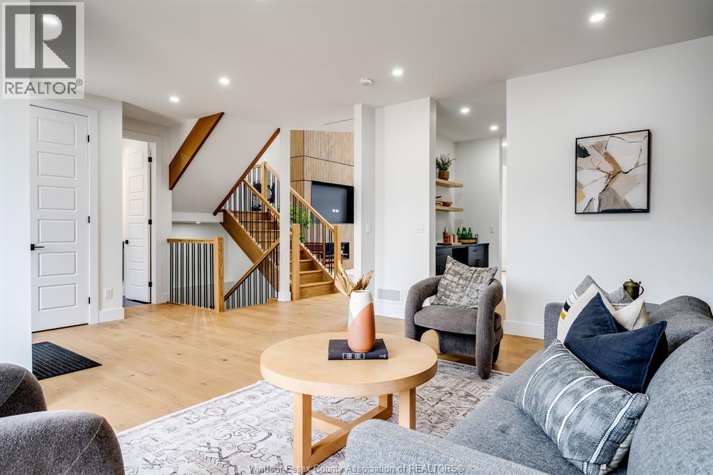 227 Cowan Court, Amherstburg, Ontario  N9V 0G9 - Photo 6 - 25029276