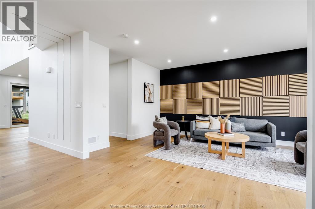 227 Cowan Court, Amherstburg, Ontario  N9V 0G9 - Photo 3 - 25029276