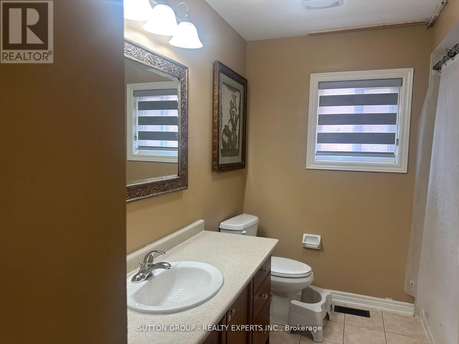 5 Sea Lion Road, Brampton, Ontario  L6V 4P8 - Photo 15 - W12565964