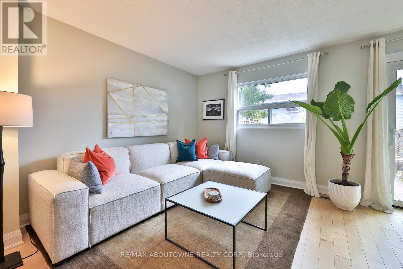 83 - 1055 Shawnmarr Road, Mississauga, Ontario  L5H 3V2 - Photo 14 - W12565968