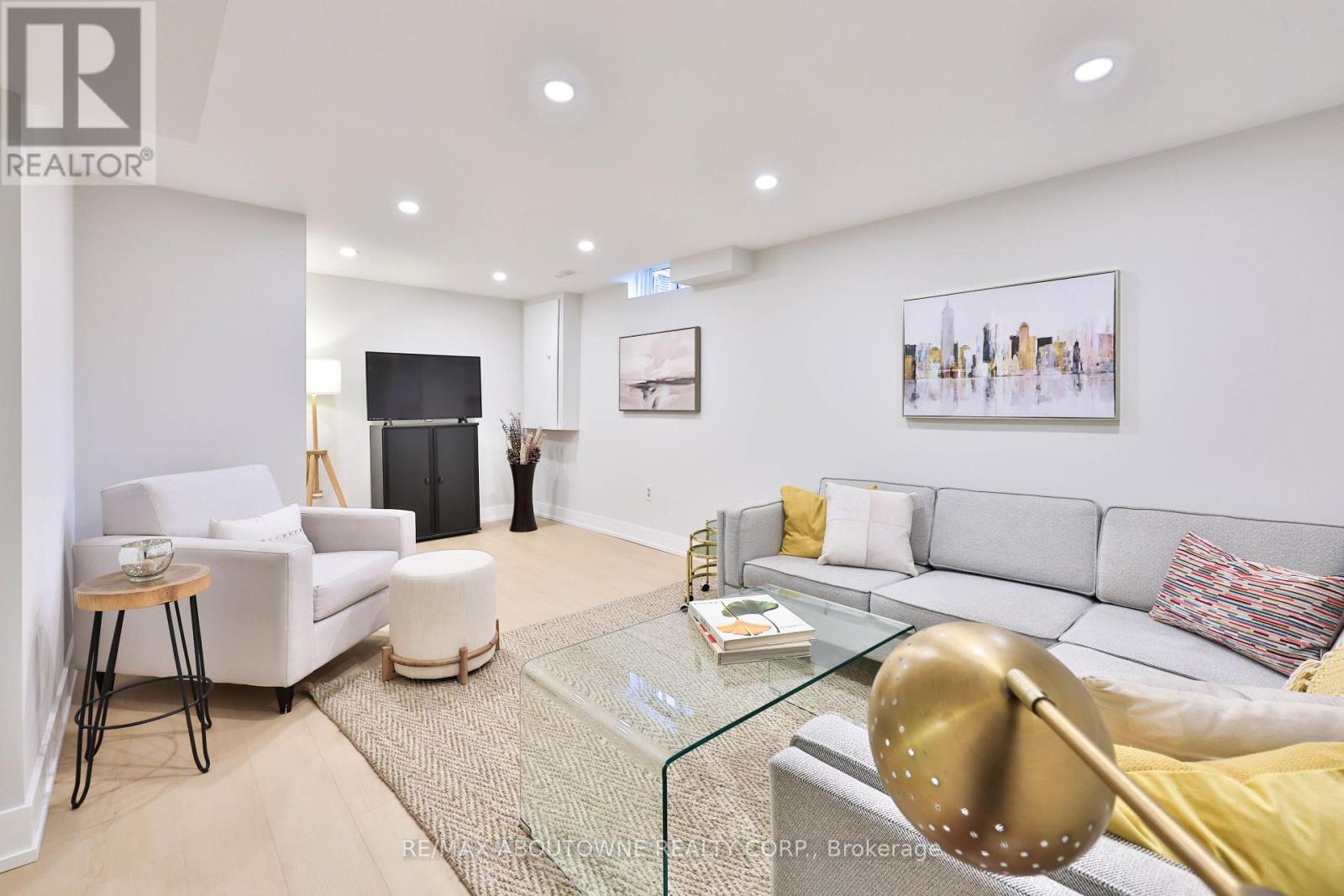 83 - 1055 Shawnmarr Road, Mississauga, Ontario  L5H 3V2 - Photo 32 - W12565968