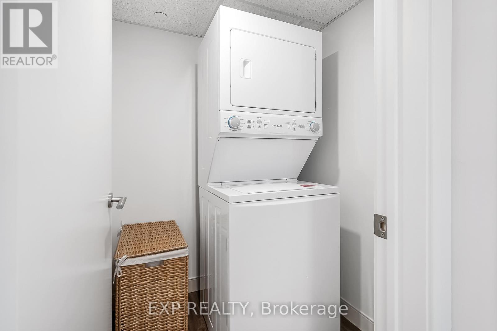 411 - 100 Manett Crescent, Brampton, Ontario  L6X 5R8 - Photo 8 - W12566000