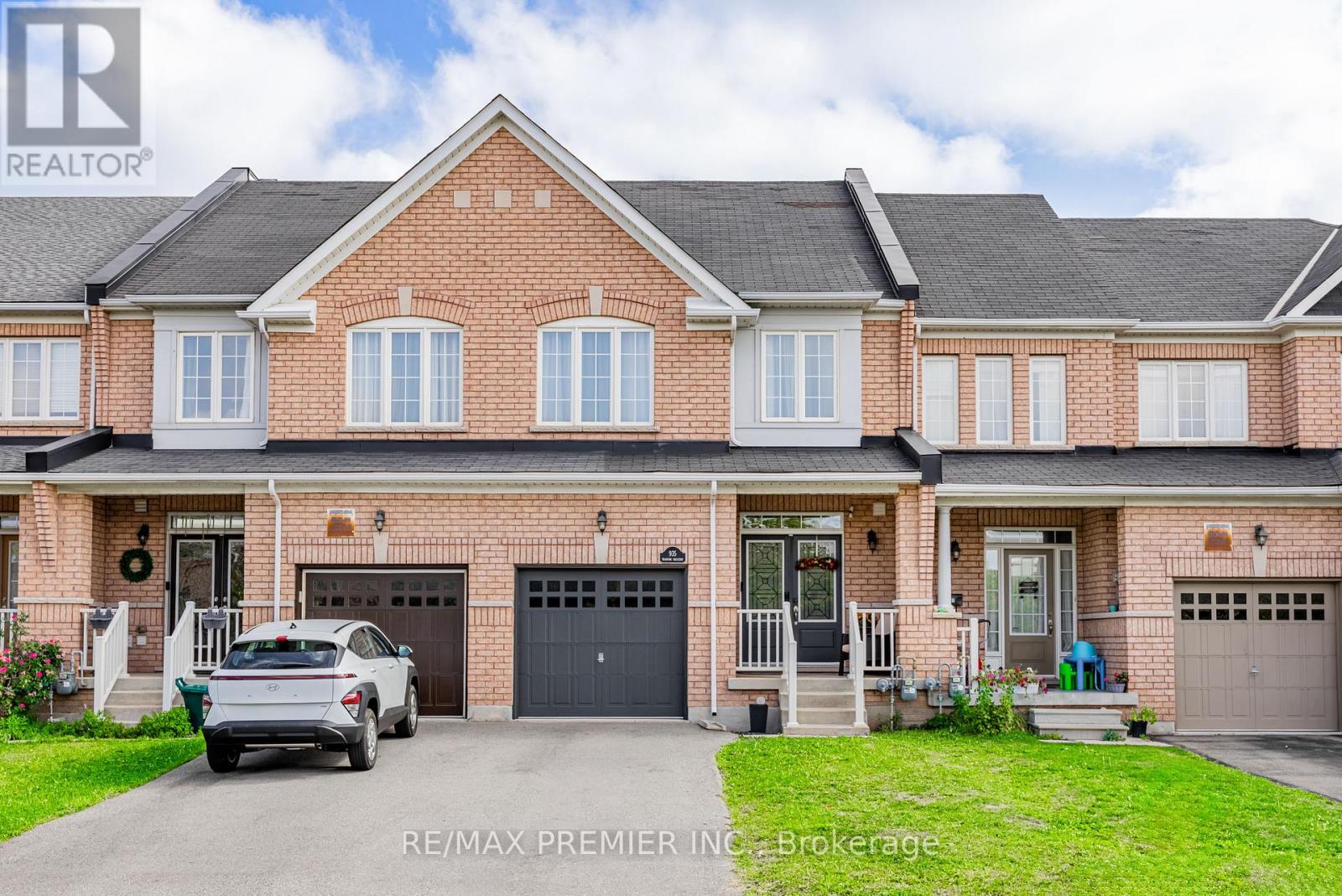 935 TRANSOM CRESCENT, Milton, Ontario