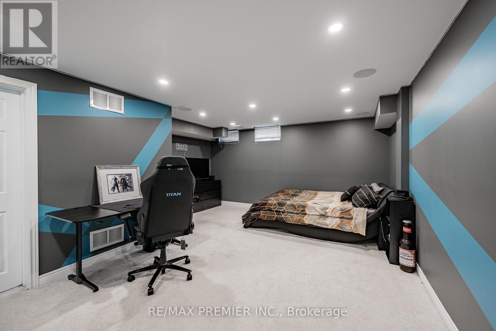 935 Transom Crescent, Milton, Ontario  L9T 8K4 - Photo 25 - W12566002