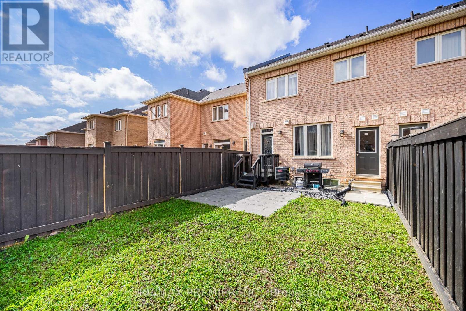 935 Transom Crescent, Milton, Ontario  L9T 8K4 - Photo 31 - W12566002