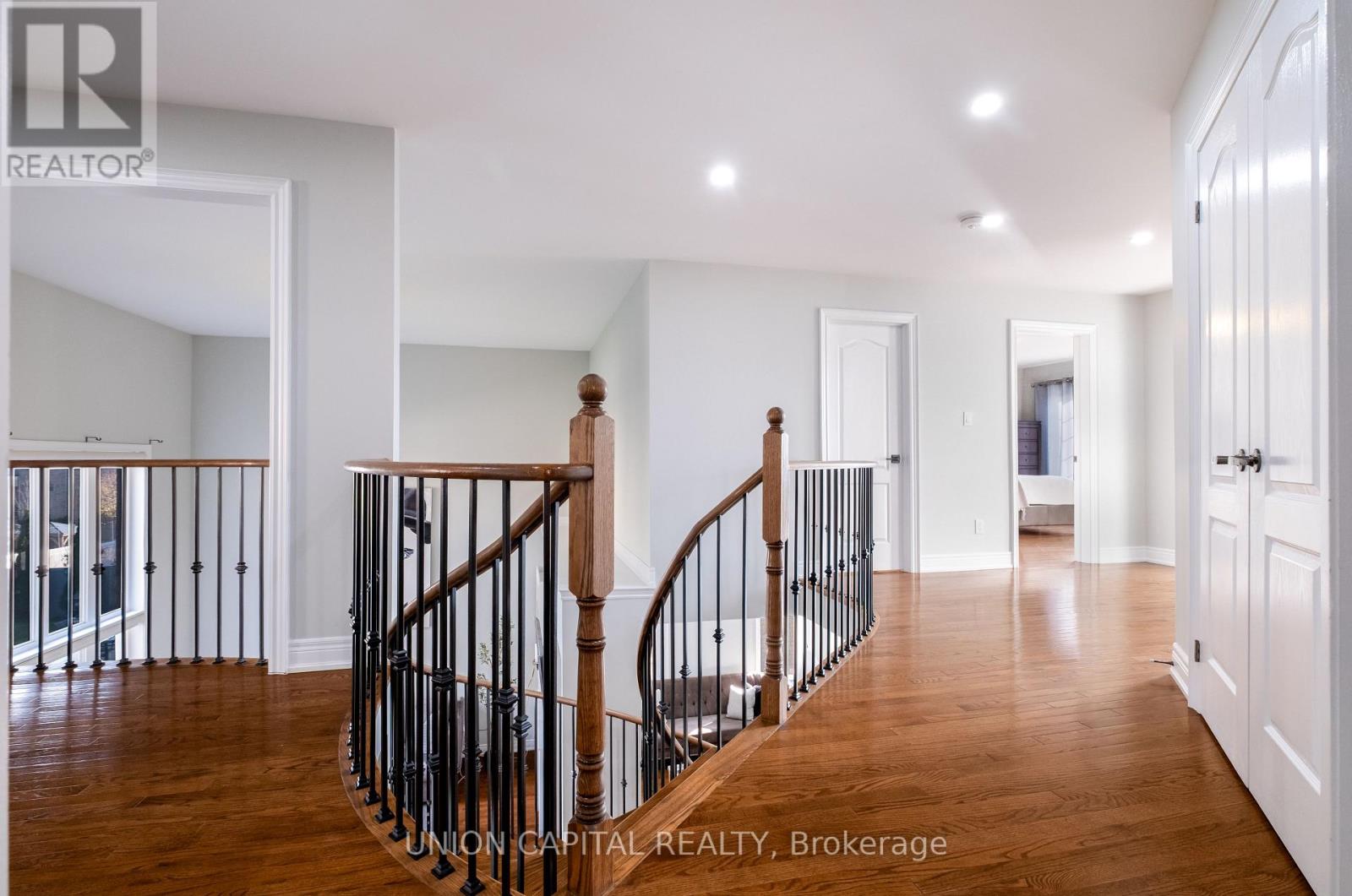 67 Royal West Drive, Brampton, Ontario  L6X 0Z8 - Photo 15 - W12566006