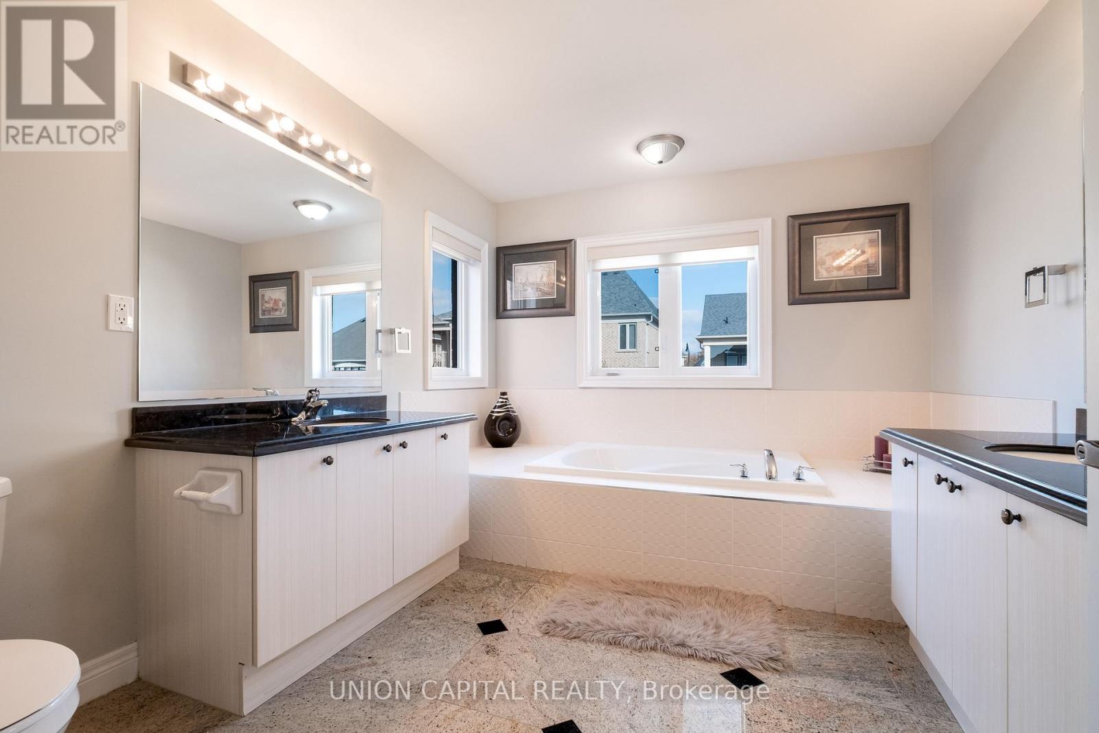 67 Royal West Drive, Brampton, Ontario  L6X 0Z8 - Photo 19 - W12566006