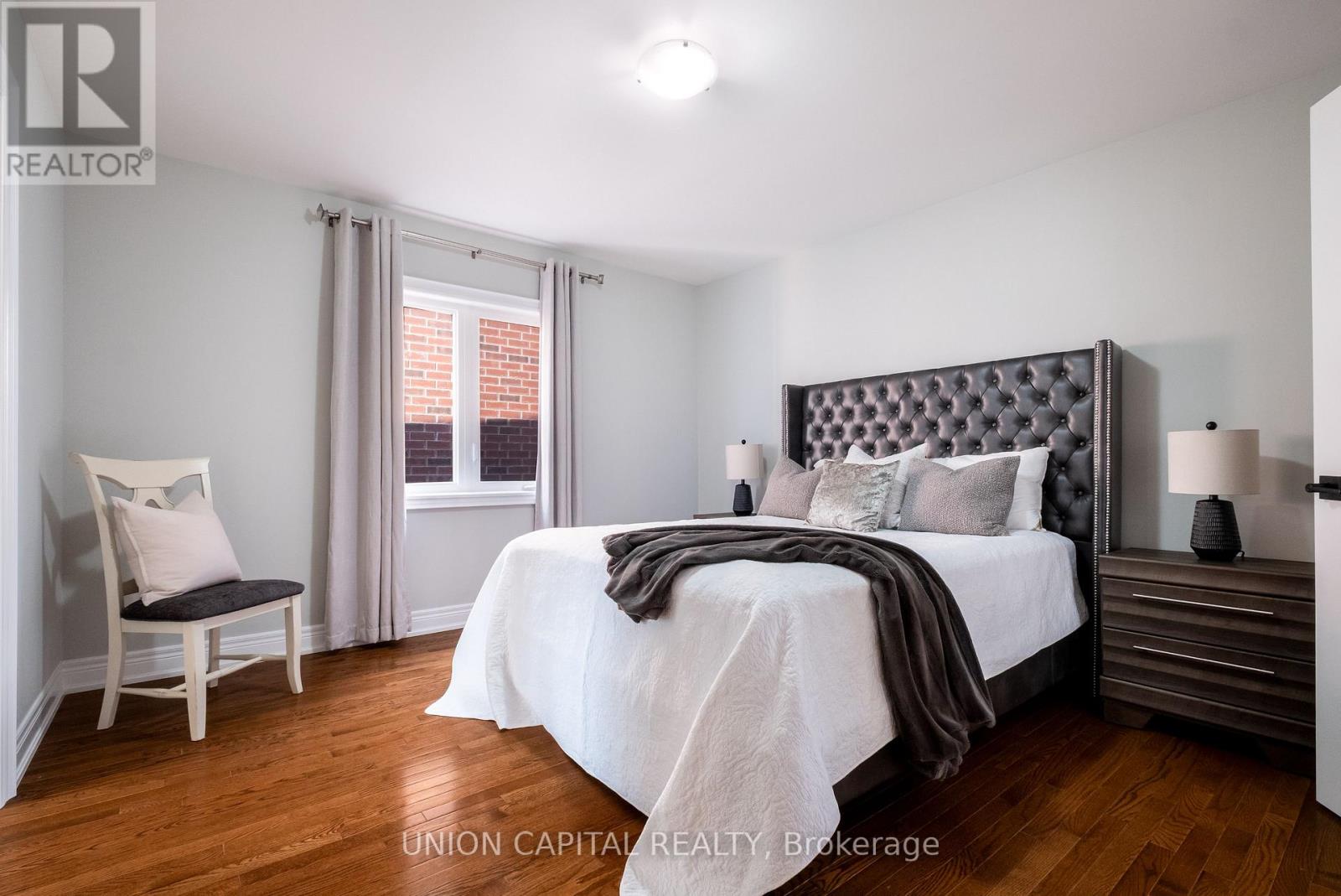 67 Royal West Drive, Brampton, Ontario  L6X 0Z8 - Photo 23 - W12566006