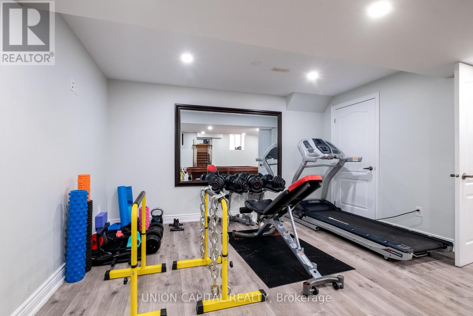 67 Royal West Drive, Brampton, Ontario  L6X 0Z8 - Photo 34 - W12566006