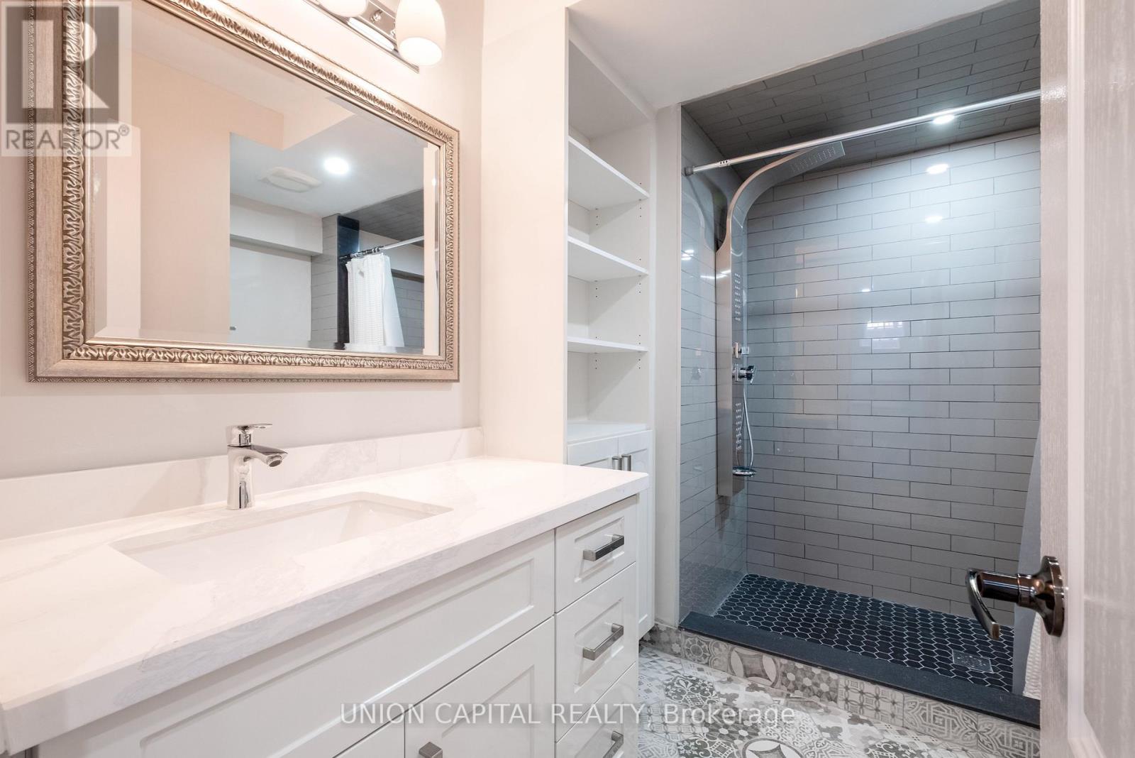 67 Royal West Drive, Brampton, Ontario  L6X 0Z8 - Photo 37 - W12566006