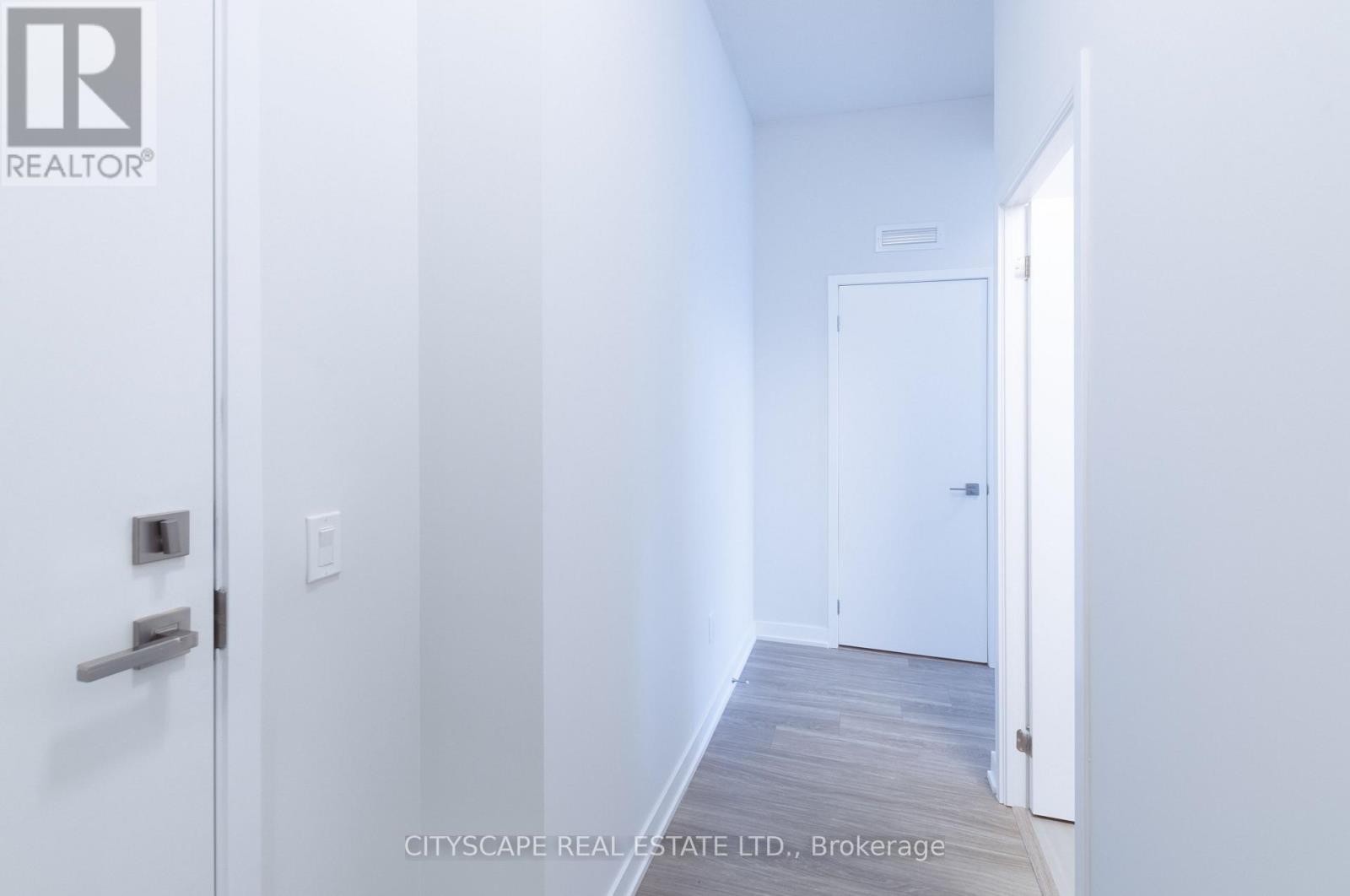 723 - 4055 Parkside Village Drive, Mississauga, Ontario  L5B 0K2 - Photo 7 - W12566014