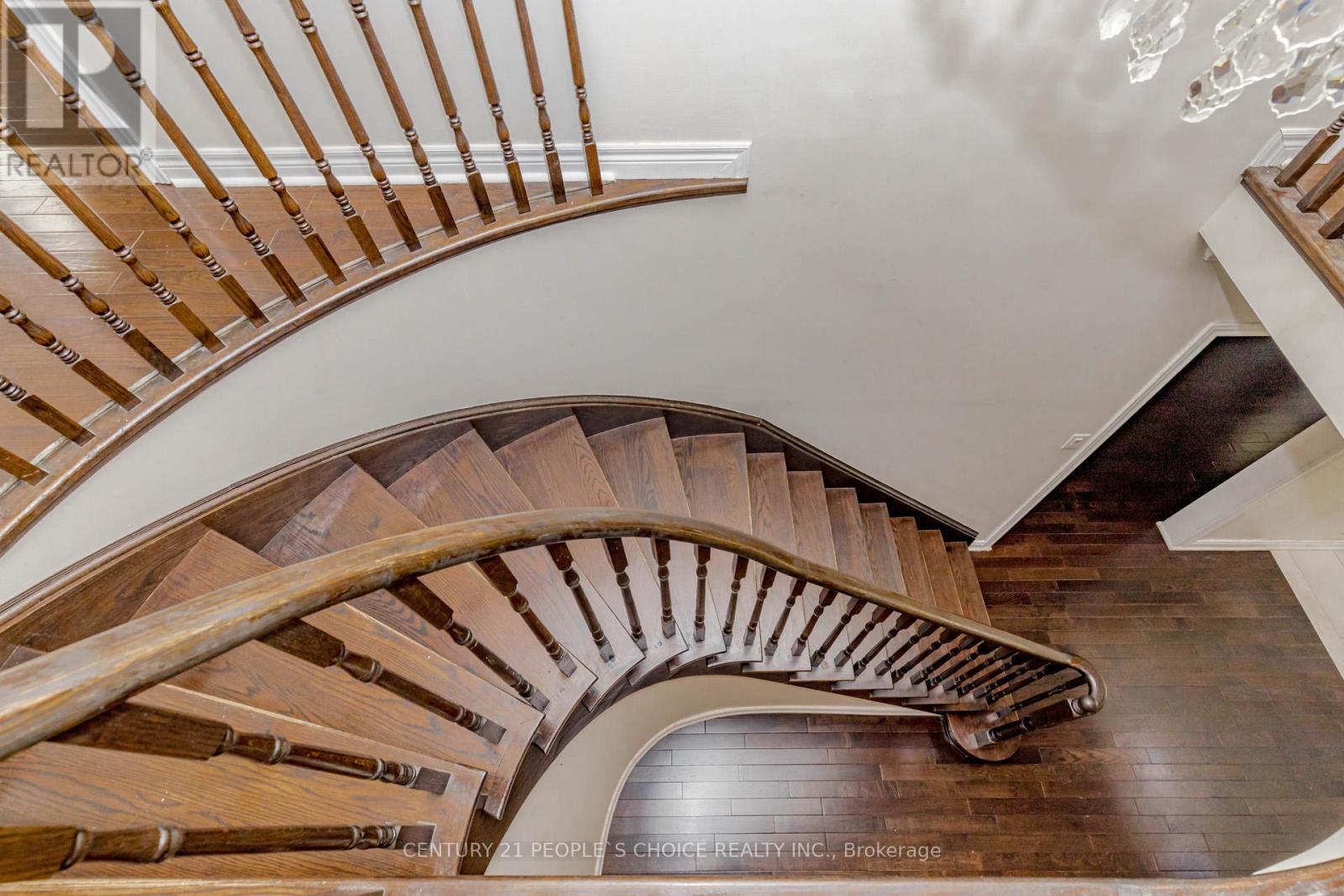 897 Bancroft Drive, Mississauga, Ontario  L5V 1X7 - Photo 23 - W12566020