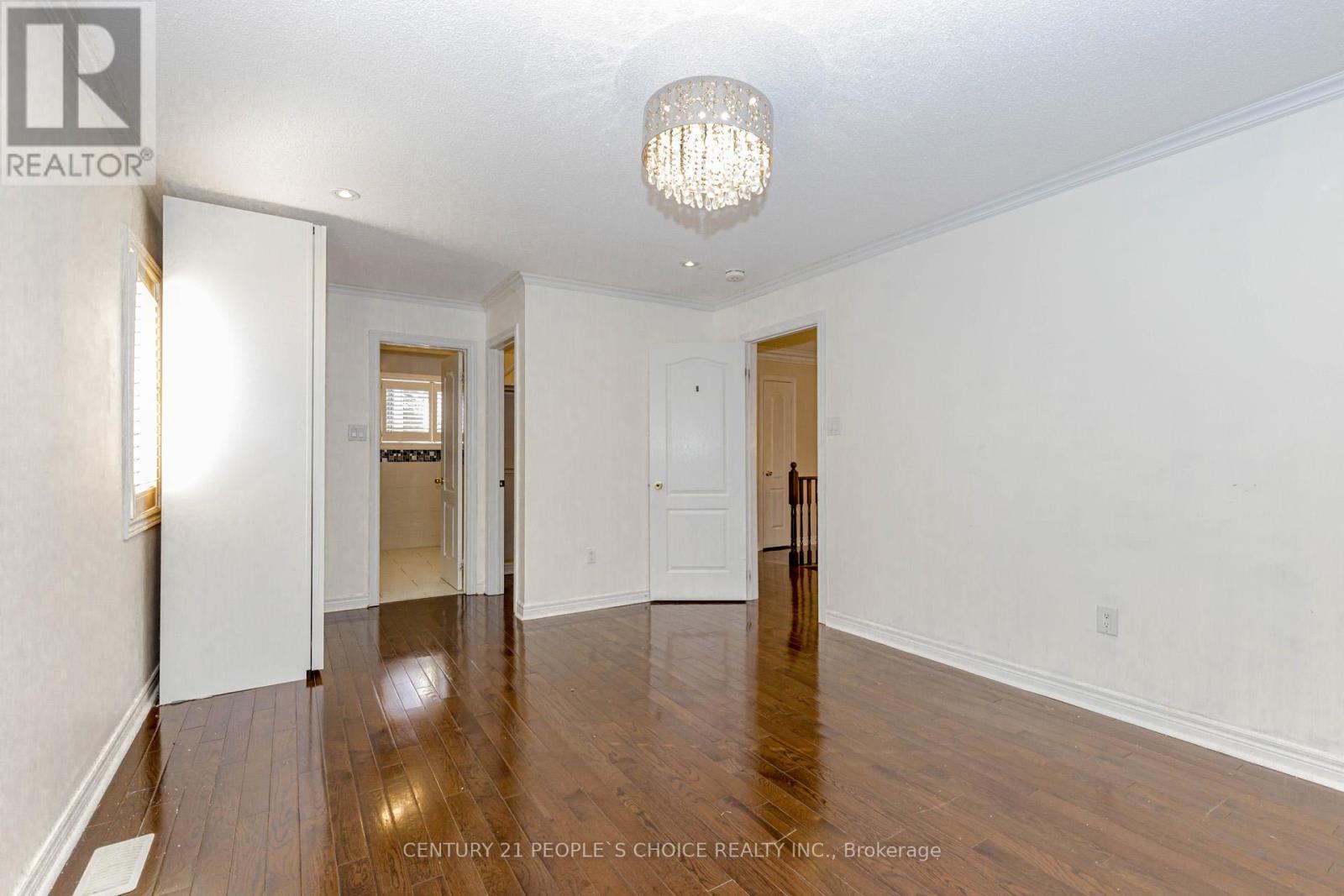 897 Bancroft Drive, Mississauga, Ontario  L5V 1X7 - Photo 30 - W12566020